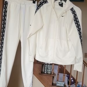 Nike jogger and jacket